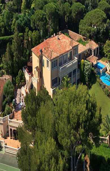 Во Франции выставили на продажу дом последней любви принцессы Дианы