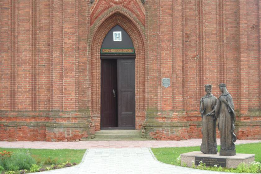 Достопримечательности Беларуси: Церковь Успения в Сарье
