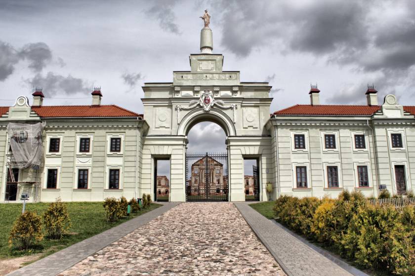 Достопримечательности Беларуси: Ружанский дворец