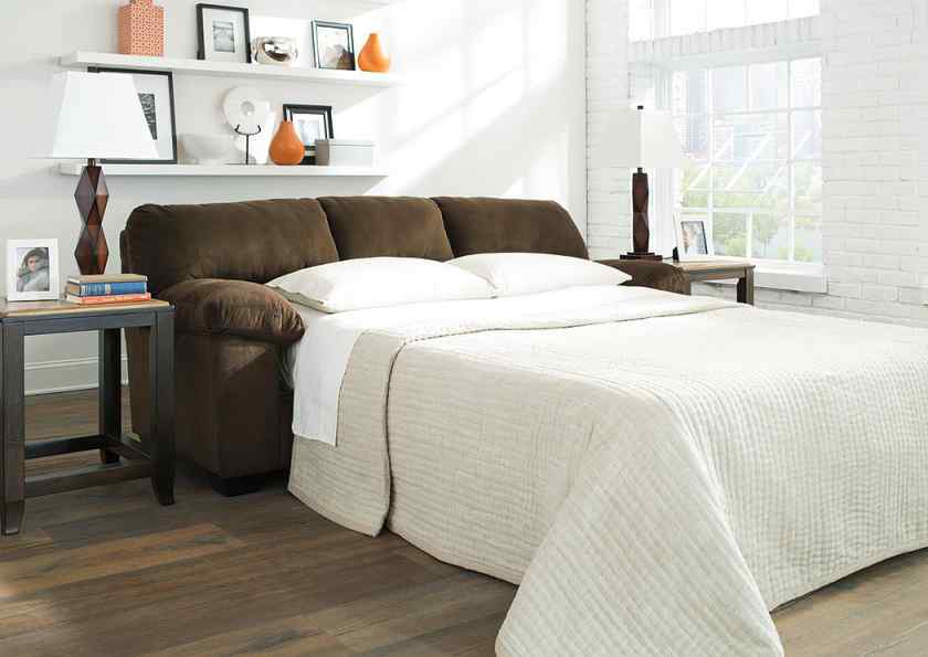 Как выбрать диван для спальни