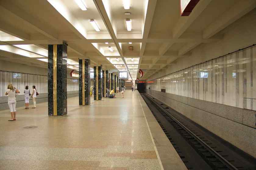 Станция метро Партизанская в Минске