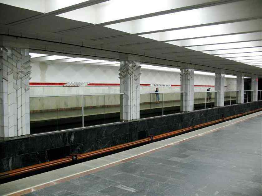 Станция метро Первомайская в Минске