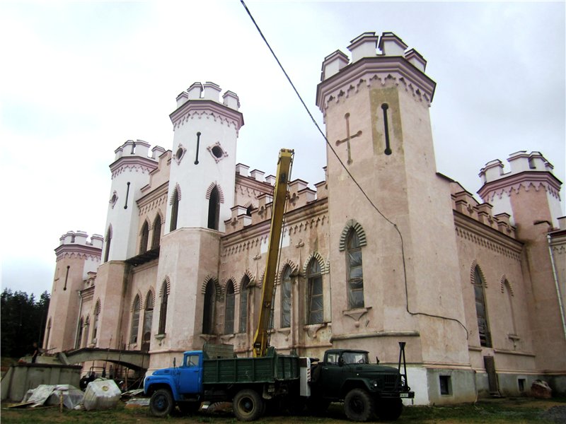 Коссово дворец Пусловских