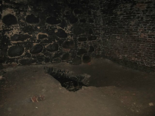 подвалы дворца Сапег