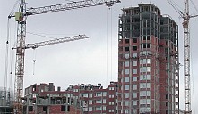 Строительство жилья замораживается