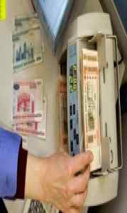 Средняя зарплата в Беларуси за ноябрь уменьшилась на 2,9%