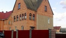 Продажи домов сократились и выросли одновременно